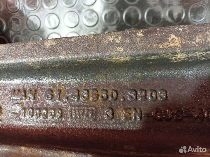 Кронштейн пневморессоры левый