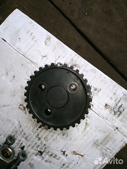 Форд 1,8tddi шкив-шестерня привода тнвд Bosch