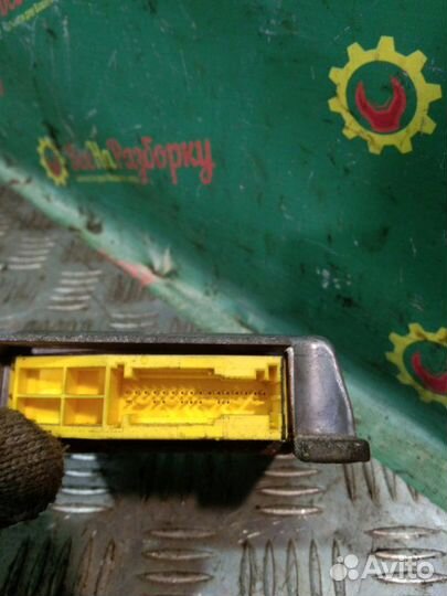 Блок управления Airbag Kia Spectra