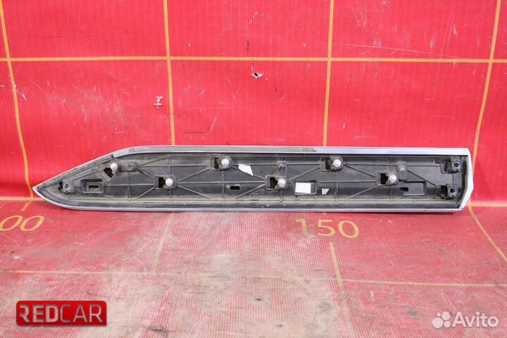 Молдинг двери задней лев Skoda Superb 3 (15)