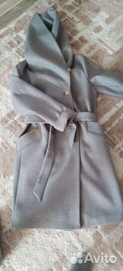 Пальто демисезонное