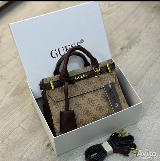 Сумка guess