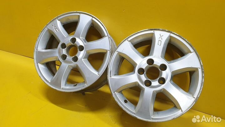 Есть трещина. 2 шт. Диски - диаметр 16 PCD 5х108