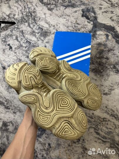 Кроссовки Adidas Yeezy Boost 500 Salt