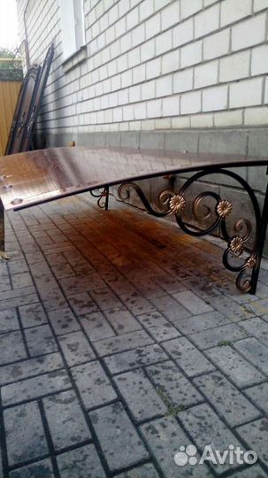 Навес из поликарбоната