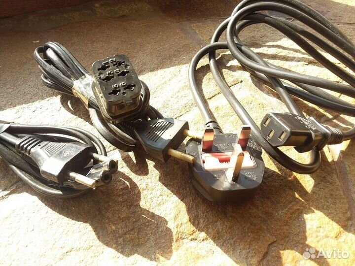 Аксессуары роутер блок питания кабель,шнуры разные