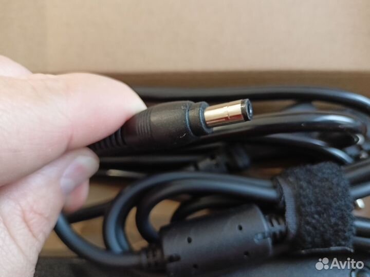 Блок питания Toshiba VB-079459 19V 12A
