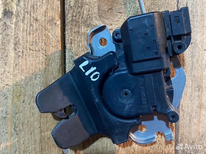 Замок багажника mitsubishi lancer 10