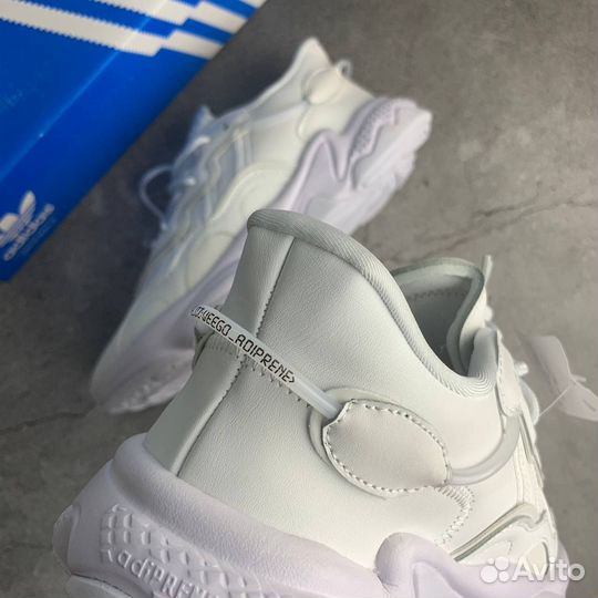 Adidas ozweego