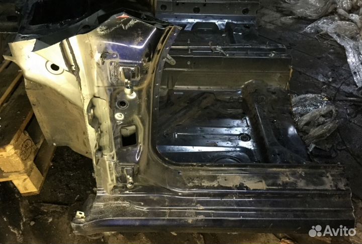 Порог со стойкой левый 911 (997) 2004-2014г