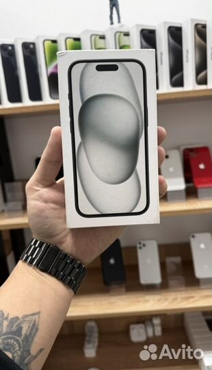 iPhone 15, 128 ГБ