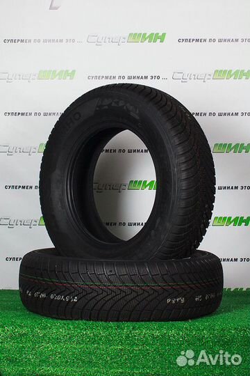 Kumho Solus 4S HA32 225/45 R19