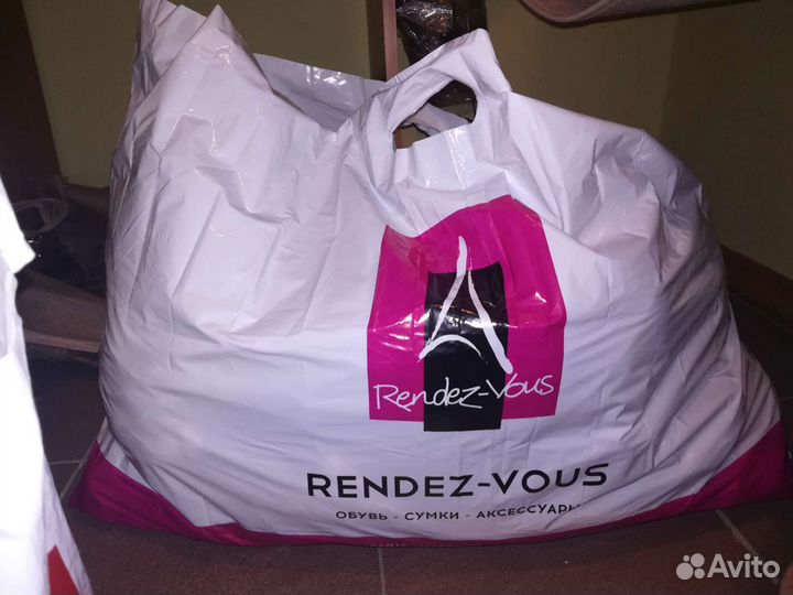 Очень много бу вещей с 6мес и до 4-5 лет пакетами