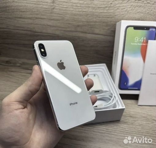 iPhone X, 64 ГБ