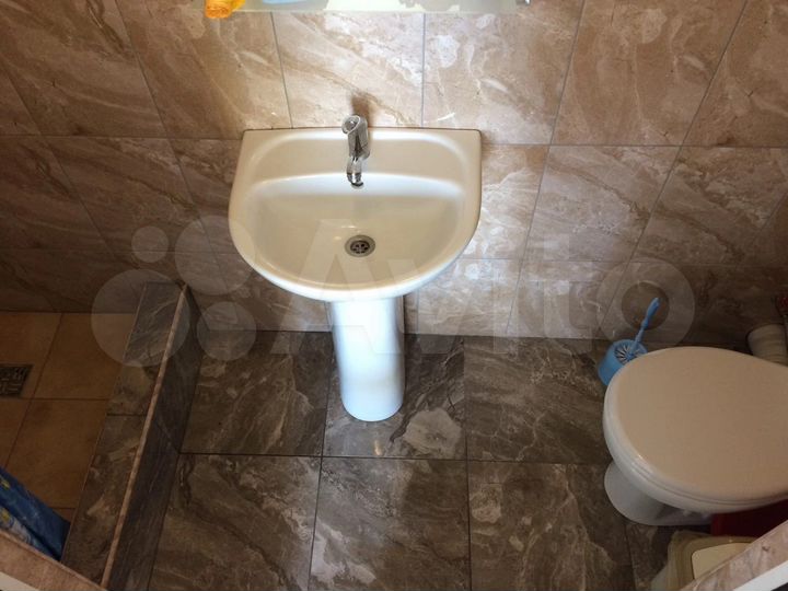Комната 18 м², 1/2 эт.