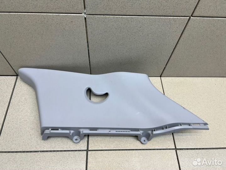 Обшивка стойки задней правая Hyundai Creta