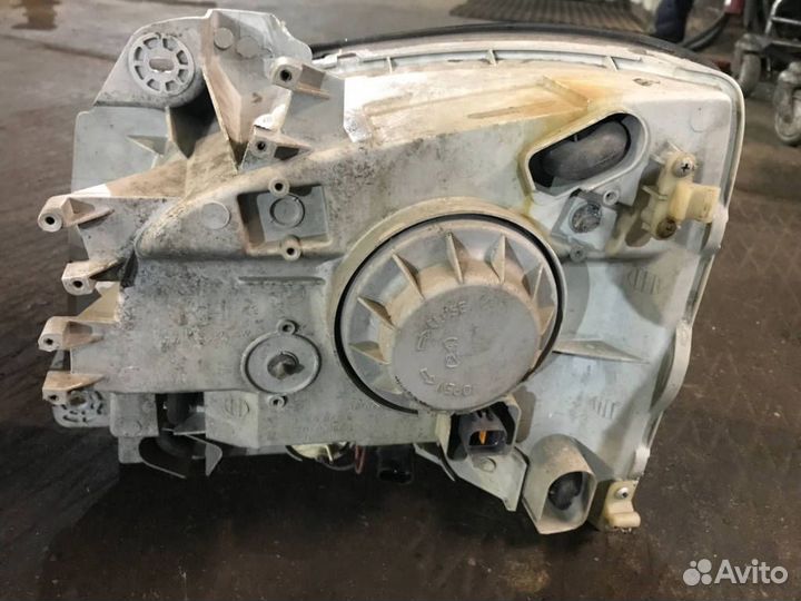 Передняя правая Фара Kia K2700 бонго 2