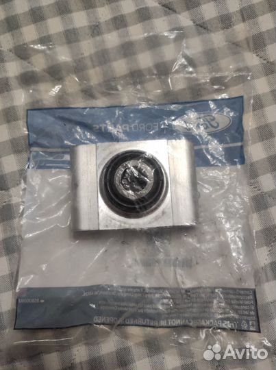 Сайлентблок рычага Ford Explorer V CB5Z5A638A