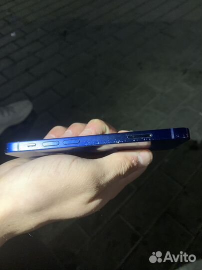 Телефон iPhone 12 mini на 64гб
