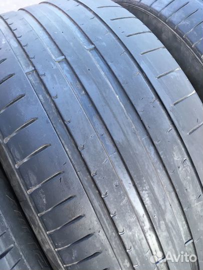 Pirelli P Zero PZ4 275/45 R21 и 315/40 R21