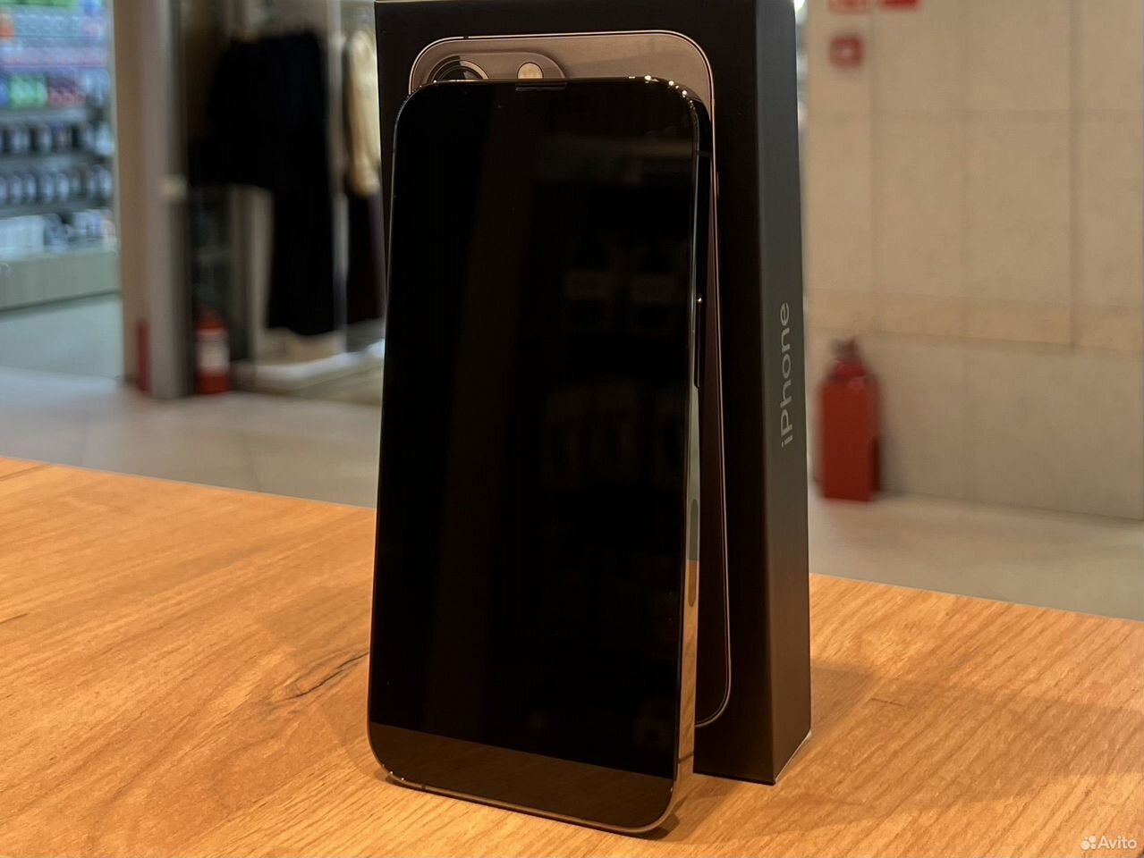 iPhone 13 Pro, 256 ГБ, SIM + eSIM