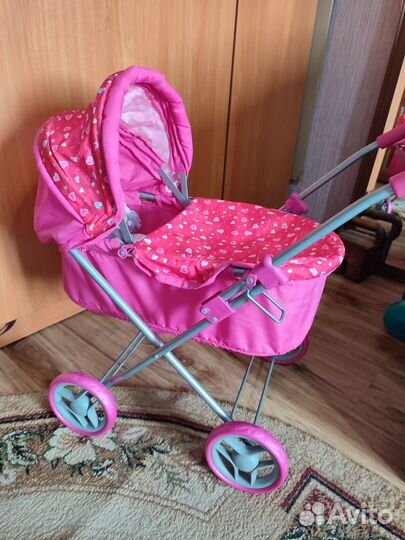 Игрушки детские (коляска, кроватка)