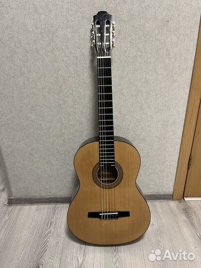 Гитара hohner hc 06