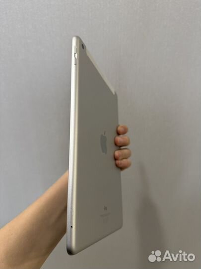 iPad 6 поколения 128 гб