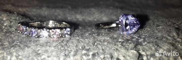 Кольца с камнями
