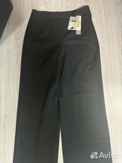 Брюки новые