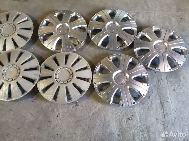 Колпаки на колеса r15