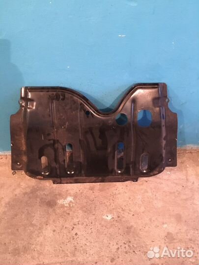 Защита двигателя largus