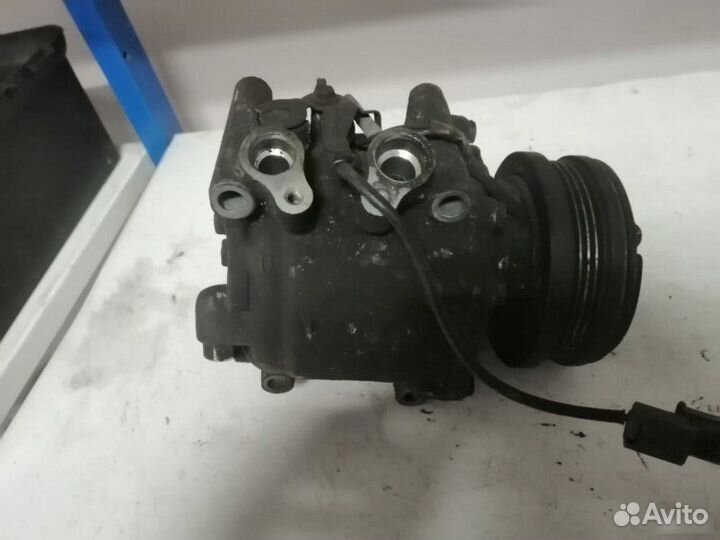 Компрессор кондиционера Honda Cr-V