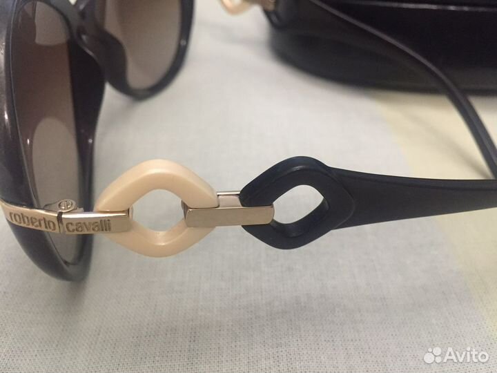 Солнцезащитные очки roberto cavalli оригинал