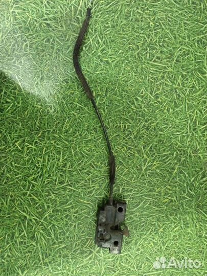 Замок капота Volkswagen Polo седан 1.6 cfna 2013