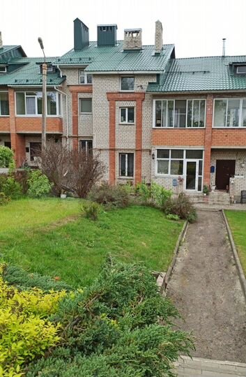 Таунхаус 240 м² на участке 2 сот.