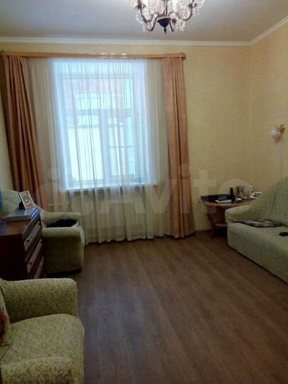 3-к. квартира, 64 м², 1/3 эт.