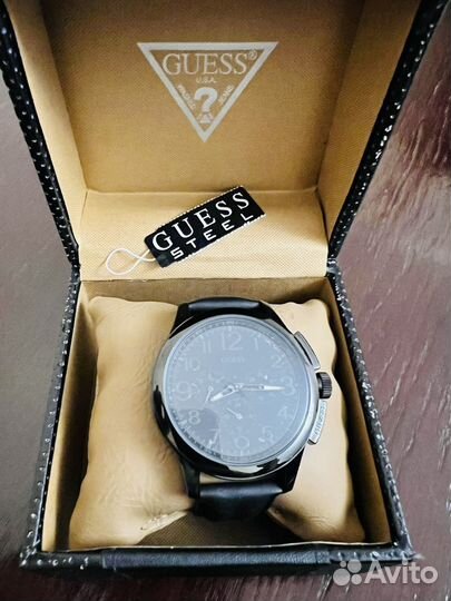 Мужские наручные часы guess