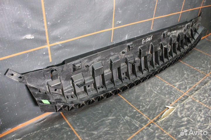 Пыльник бампера переднего - Skoda Octavia A7