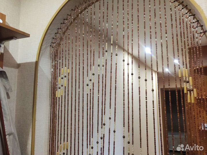 Занавес из дерева