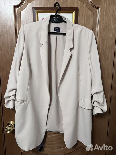 Блейзер со сборками на рукавах Marks & Spencer