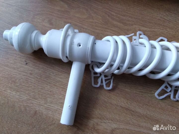 Карнизы для штор настенный