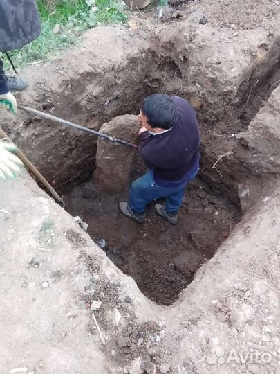 Копка траншей вручную