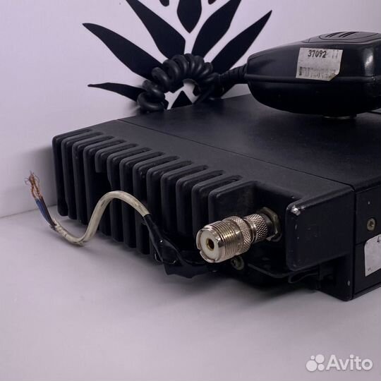 Автомобильная рация motorola radius GM 300