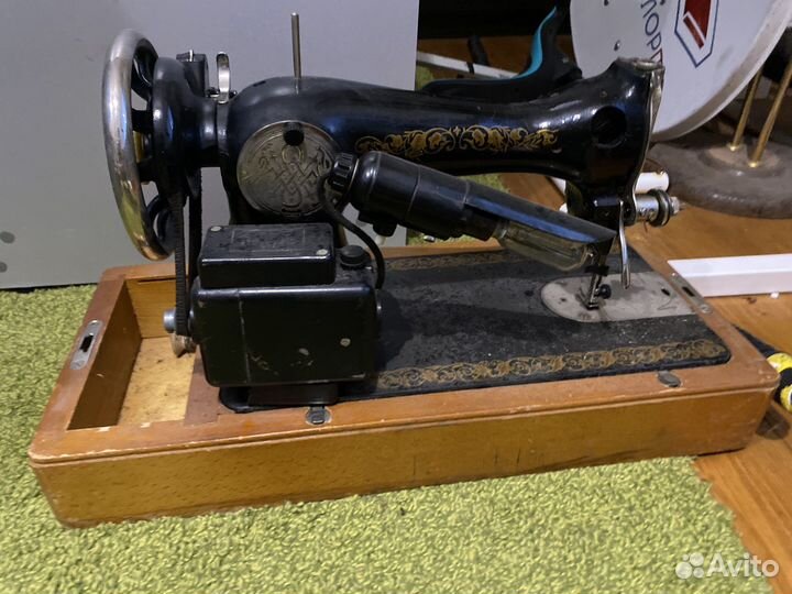 Швейная машинка