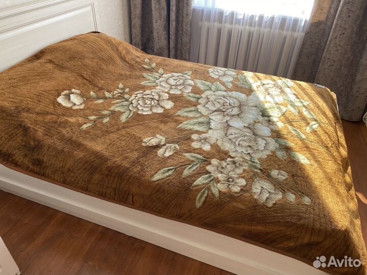 Плед покрывало на кровать, 225х180