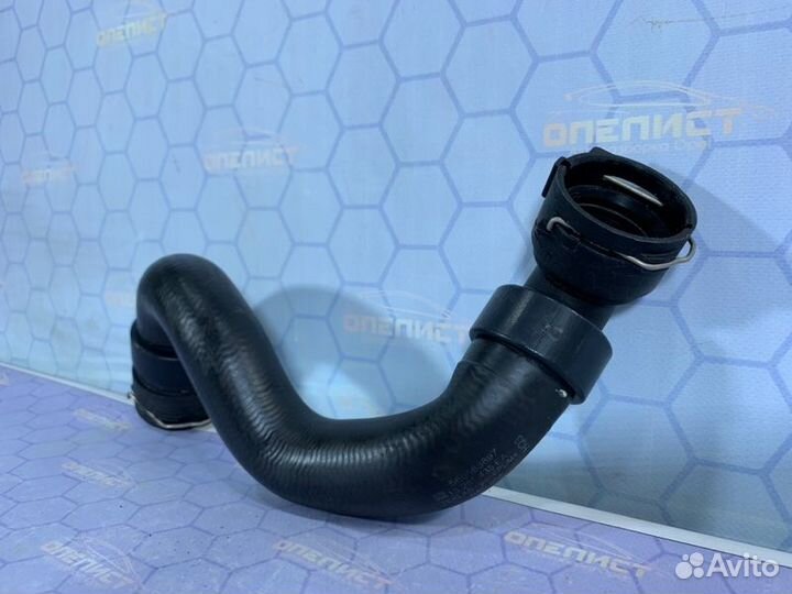 Патрубок системы охлаждения Opel Astra J A14NET