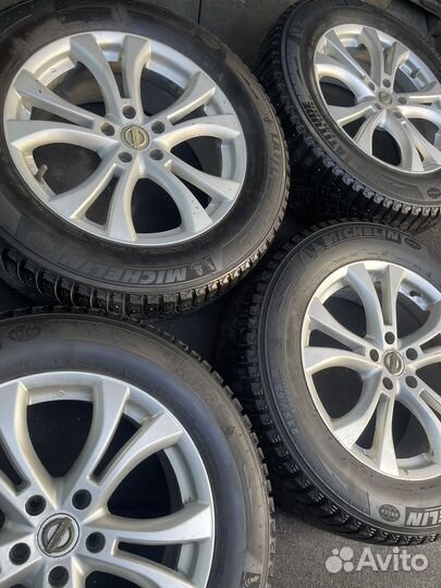 R18 Michelin Latitude X-Ice North 235/65, PCD 5x114.3 DIA 66.1