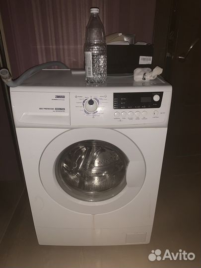 Стиральная машина zanussi