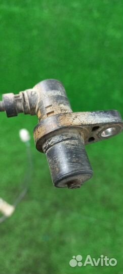 Датчик abs передний Toyota Camry ACV30 2azfe 2005